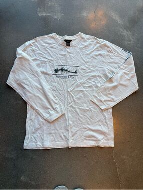Vintage Abercrombie & Fitch Men's White Long-Sleeve Graphic Shirt